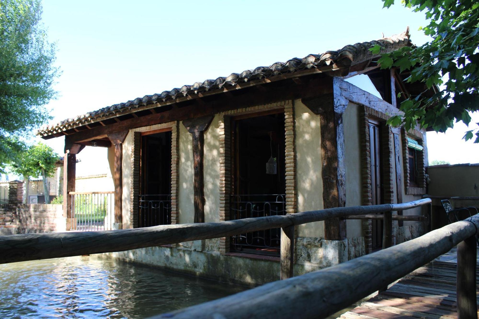 Villa Molino El Sotillo à Saldaña Extérieur photo