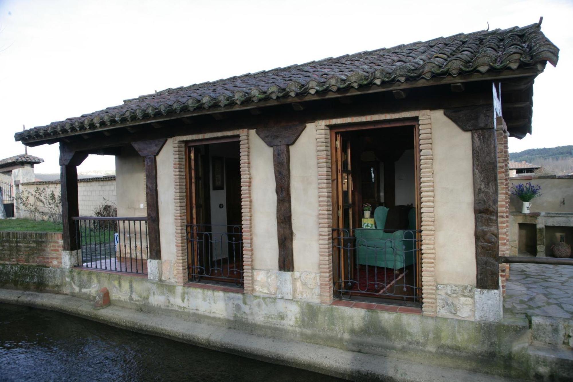 Villa Molino El Sotillo à Saldaña Extérieur photo