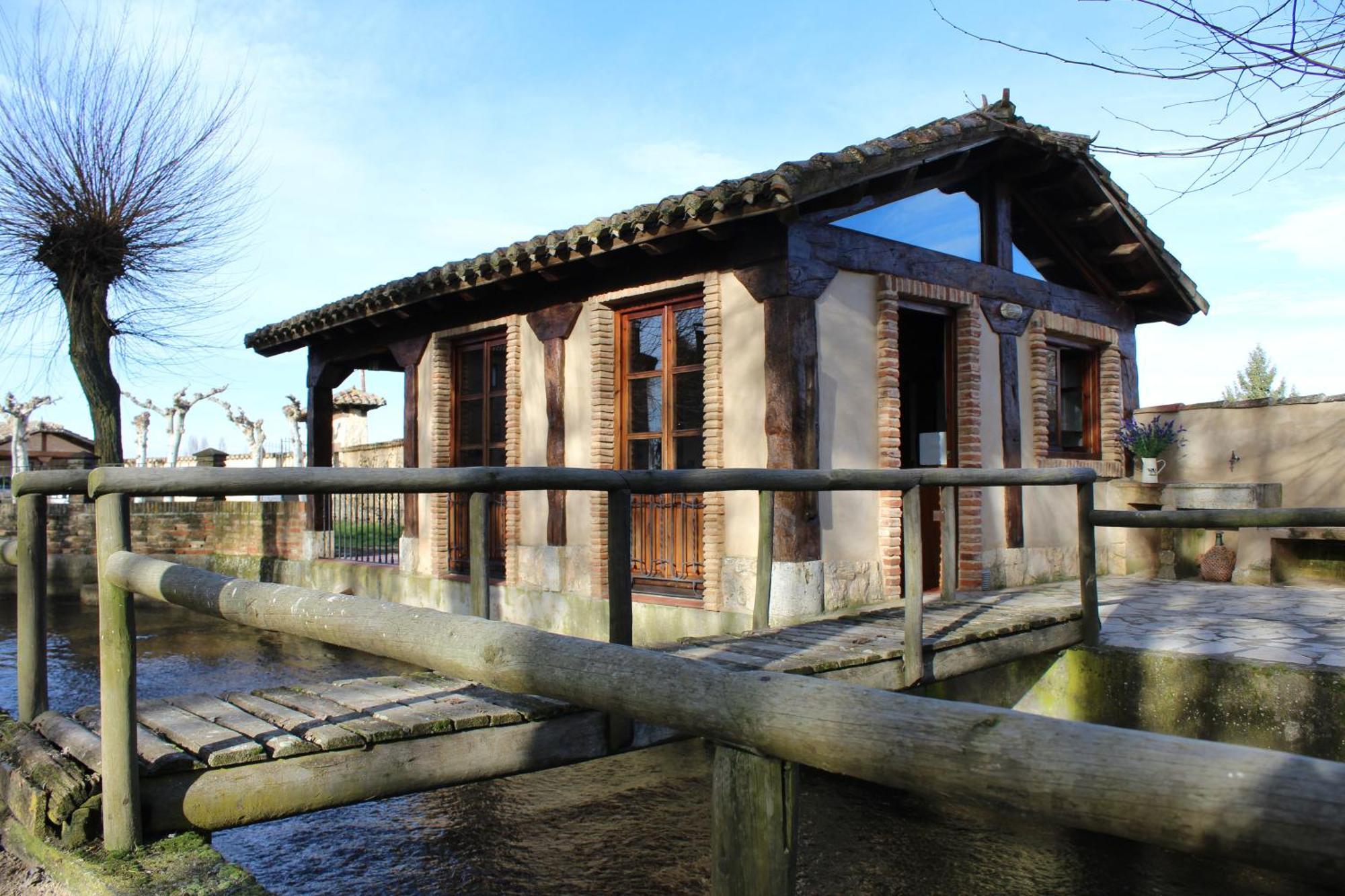 Villa Molino El Sotillo à Saldaña Extérieur photo